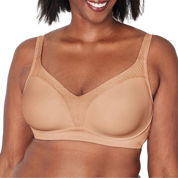 Playtex Women's Bounce Control, Coverage Convertible Wireless Bra Beige Size 38C - Picture 1 of 7
